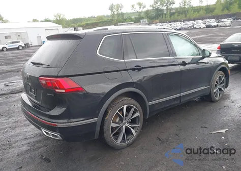 2024 Volkswagen Tiguan 2.0T Sel R-Line из США, поврежденный, VIN 3VV4B7AX1RM196915